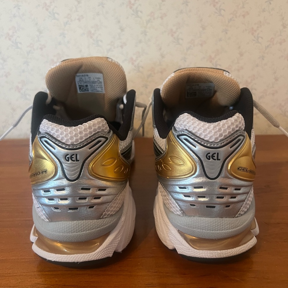 ASICS Gel Kayano 14 White Pure Gold size 11 - Picture 3 of 11